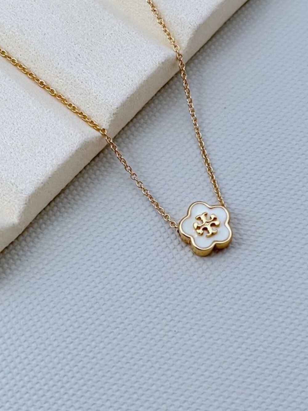 Tory Burch Gold White Enamel Flower Necklace